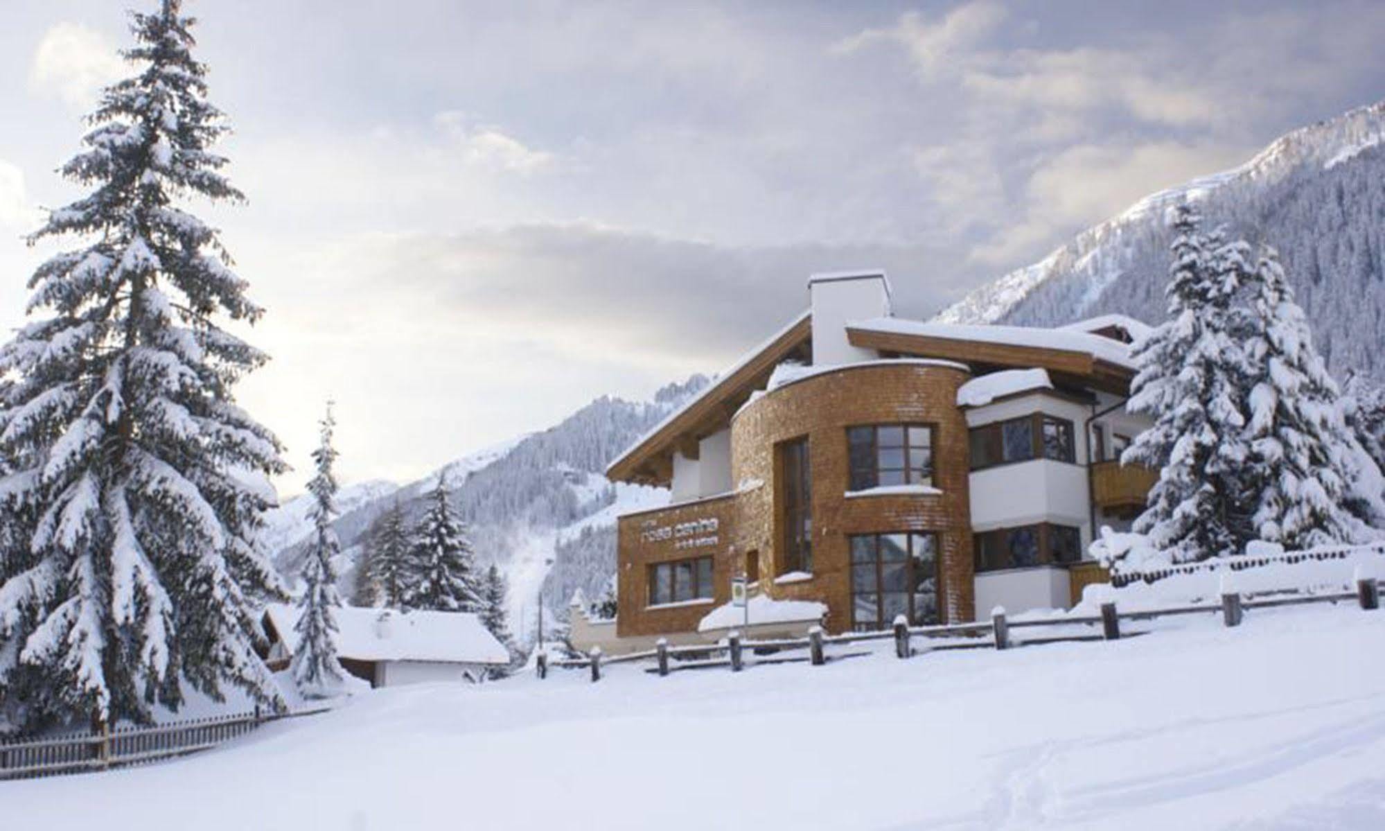 Rosa Canina Superior Sankt Anton am Arlberg Exterior photo