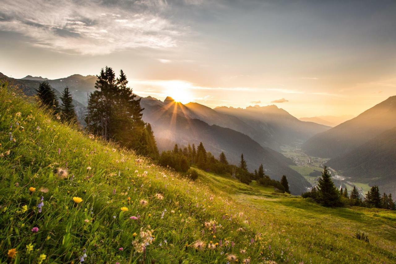 Rosa Canina Superior Sankt Anton am Arlberg Exterior photo
